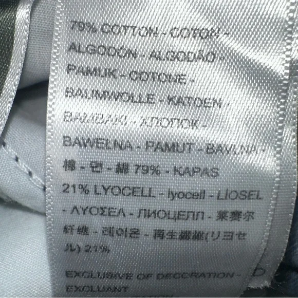 Levi’s Baggy Dad Distressed Jeans, size 25=27X29.5 Rips Frayed hem‎ Midrise - Picture 9 of 10